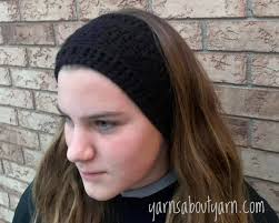 My stranded earwarmer/neck warmers are double layered, making them extra  extra wind stopping. I crochet the rib which makes it extra stretchy and  not gappy where it's most important. I think they