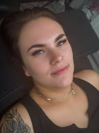 Hailey Hanson Beauty