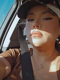 Valeria Martin del Campo (@valeriamartindelcampo)