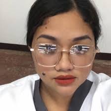 Baka may mga ganito po kaung mga silver, bumibili po ako kahit  maramihan.per grams po ang bili ko.pm lng po sa gustong magbenta.