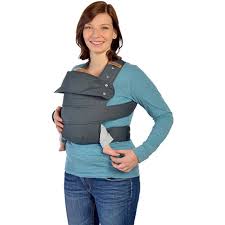 Ergobaby hat beispielsweise babytragen auf den markt gebracht, mit der es auch ergonomisch korrekt möglich sein soll, das baby nach vorne blickend zu tragen. Marsupi Babytrage Version 2 0 Online Kaufen Baby Walz