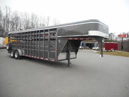 Request more info 2021 circle d 6x16 livestock trailer. How To Choose The Right Livestock Trailer Pro Line Trailers