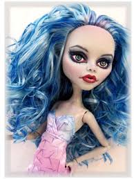 Monster high doll blue glitter mattel blonde hair pink blue streaks & accessorie. Learn To Boil Perm And Curl Your Barbie Or Monster High Doll S Hair Feltmagnet Crafts