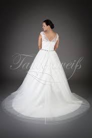 Du suchst ein schlichtes hochzeitskleid, ein boho brautkleid mit spitze oder kurzes kleid fürs standesamt? Brautkleid Tw0100b Mit Glitzernder Corsage Und Vollem Tullrock