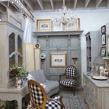 Pinterest Black And White French Country Black And White Buffalo Check Another Idea To In French Country Bedrooms French Country Decorating Country Bedroom