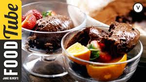 Jamie S Amazing Chocolate Mousse Chocolate Mousse Jamie Oliver Recipes Recipes