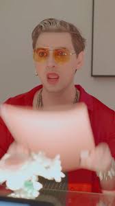 After the divorce，CEO answered my booty call Full Movie