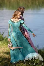 4,4 sur 5 étoiles 4. Robe Medievale En Coton Aux Manches Bouffantes Fleurs D Eau Pour Vente Disponible En Popeline Turquoise Popeline Rose Thulien Popeline Bleue Popeline Verte Popeline Blanche Passement Fleurs D Eau Vert Passement