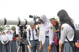 Certainly, we are from sma n 1. Pelajar Sma Dapat Kuliah Dasar Astronomi Provinsi Kepulauan Bangka Belitung