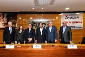 Presidência do ministro gen ex fernando sérgio galvão presentes os ministros olympio pereira da silva junior, josé coêlho ferreira, william de oliveira barros, artur vidigal de oliveira, cleonilson nicácio silva, marcus vinicius oliveira dos santos, lúcio mário de barros góes, josé barroso filho e odilson sampaio benzi. Sampaio Filho Toma Posse Como Presidente Do Simec Ate 2023 Sistema Fiec Federacao Das Industrias Do Estado Do Ceara