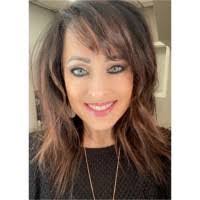 Suzette Roberts's Instagram, Twitter & Facebook