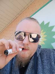 Has anyone read the Daughter of Smoke and Bone trilogy?