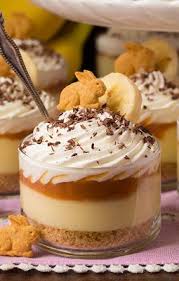 Recette De Verrines A La De Creme Bananes Et Caramel Beurre Sale Dessert Individuel Pour Un Dessert Gourmand De Recette Gateau Facile Recette Verrine Recette