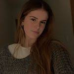 Merle Mays's Instagram, Twitter & Facebook