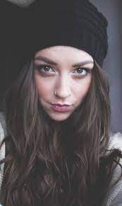 70 Hubsche Und Susse Kleine Nase Ring Hoop Nase Piercing Idee Die Sie Dieses Jahr Ausprobieren Sollten Double Nose Piercing Nose Piercing Hoop Nose Piercing