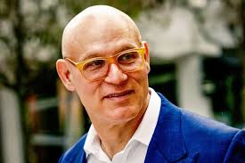 How LVMH Helped Turn an Abandoned Miami Warehouse District Into a Luxury  Hot Spot