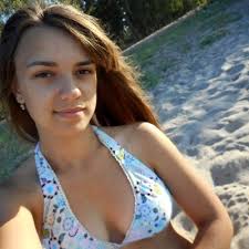 Bella Slater (@ThisStarryNight)