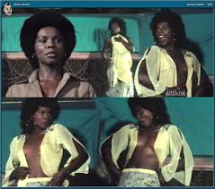 Enter the world of Gloria Hendry - her nude form a true masterpiece of erotic art