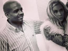 Anouk rouwt om verlies goede vriend