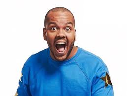 Putous-tähti Ernest Lawson esitteli ihanan vaimonsa: Jo 10 vuotta yhdessä