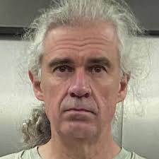 De Nieuwe Germaanse Geneeskunde van dokter Hamer wordt algemeen beschouwd  als een levensgevaarlijke en sektarische praktijk. Toch is de theorie in  Vlaanderen geen marginaal verschijnsel.