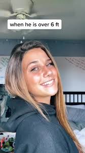 get it... cause i’m short short lollllll.... how tall do u think i am ?  #short #snackbreak #imbored #fyp #foryou