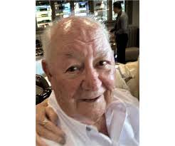 Richard Eno's Instagram, Twitter & Facebook