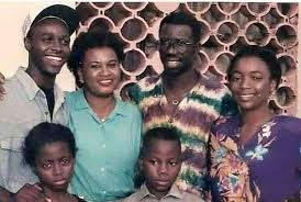 Soon after the family of rachel oniga announced that the veteran actress had died from health complications at the age of 64, celebrities took to instagram to mourn the legendary star. N X9hjd5tqw Nm