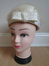 AUTHENTIC VINTAGE Designer RENE MICHAEL Mod Hat 1960's FANTASTIC CONDITION! 