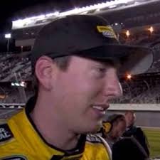 #FlashbackFriday to that Friday night at Daytona @daytona Speedway when our  @blackstire & @rickybentonracing @nascar #truck series hitched up w/  @rowdybusch and made a nice run to the finish. It was ...