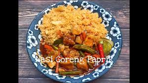 Saking merakyatnya nasi goreng, banyak sekali resep bumbu nasi goreng yang dikreasikan dari kuliner ini. Nasi Goreng Paprik Ayam Youtube