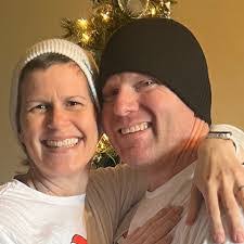 Robin Betts's Instagram, Twitter & Facebook