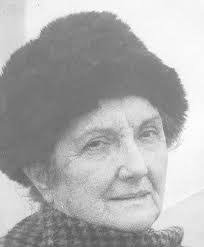 Audrey Woodside's Instagram, Twitter & Facebook