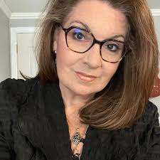 Just spent an afternoon with my Mom hosted by Jennifer Pinkerton and Justin  J Singer. Amazing! Wonderful insight