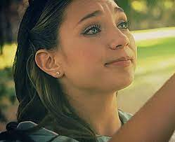 Use transpose and capo to change the chords. Appreciate Maddie Ziegler In Taylor In Wonderland By