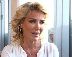 She is an actress, known for she (2001), 2001: Ophelie Winter Retour A La Vie France Dimanche