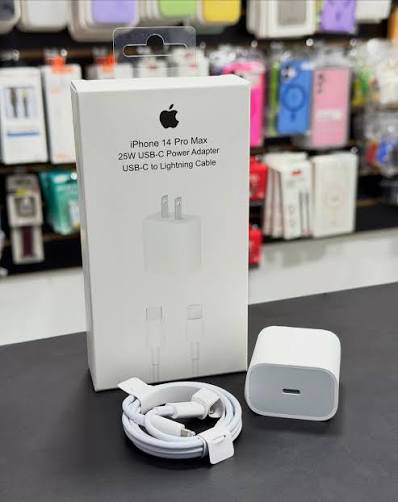 CARGADOR 25W USB POWER ADAPTER 14 PRO MAX