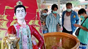 รวมรูปภาพของ ทำความรู้จัก เฟิร์ส อนุวัฒน์ ประวัติ หนุ่มเสียงดี เจ้าของเพลง. Q5c6cn1vzbviom
