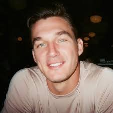 Tyler Cameron's Instagram, Twitter & Facebook