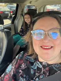 Hello girls, I want to share with you my sofa blanket, I made it because my  sofa is very old, but I loved how it turned out so much that I decided