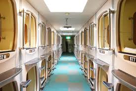 Sleeping pods at abu dhabi airport. Die 10 Besten Kapselhotels In Tokio Japan Booking Com