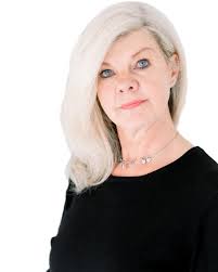 Agent profile for Leonie Beck