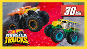Hot wheels track builder superstunt box. Racing On Falling Tracks Monster Trucks Hot Wheels Youtube