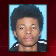 Julius Hammond-Desir wanted in South Shore Plaza murder