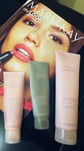 Akemi Yamashiro Directora Ind. de Ventas Mary Kay