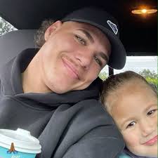 𝐑𝐞𝐞𝐜𝐞 & 𝐋𝐞𝐢𝐥𝐚