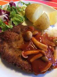 Pork Schnitzel With Tomato Shimeji Mushroom Sauce Aziatisch
