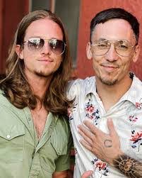 Doug Crow's Instagram, Twitter & Facebook