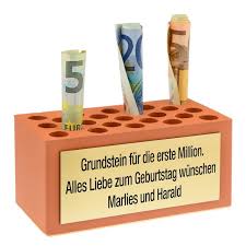 Eine tolle idee, finden sie nicht? Originelles Geldgeschenk Zum Geburtstag Personlicher Ziegelstein Grundstein Fur Die Erste Million