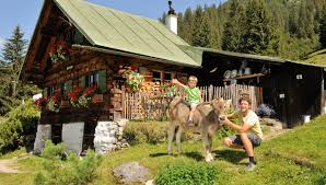 hutten im kleinwalsertal kleinwalsertal kleinwalsertal wandern und allgauer alpen